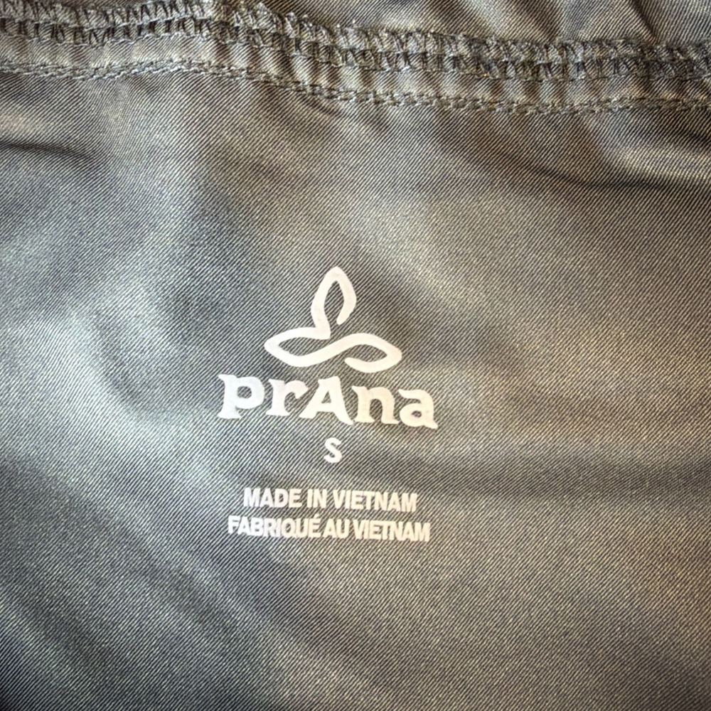 prAna Men's Athletic Shorts Size S Black Recycled Polyester Drawstring - Picture 3 of 10